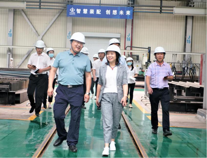 ��������˾�ڼ���԰����װ��ʽ��Ŀѧϰ��Ħ