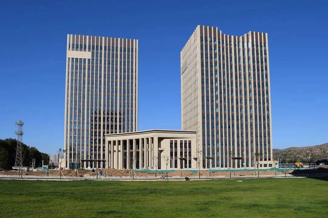 ɽ����Ͷ���������������й���������װ�ν���