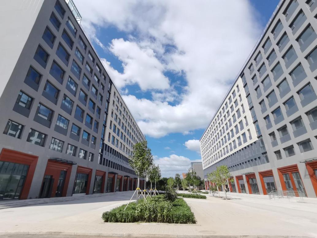 �±���(�й���)���޹�˾ - ����