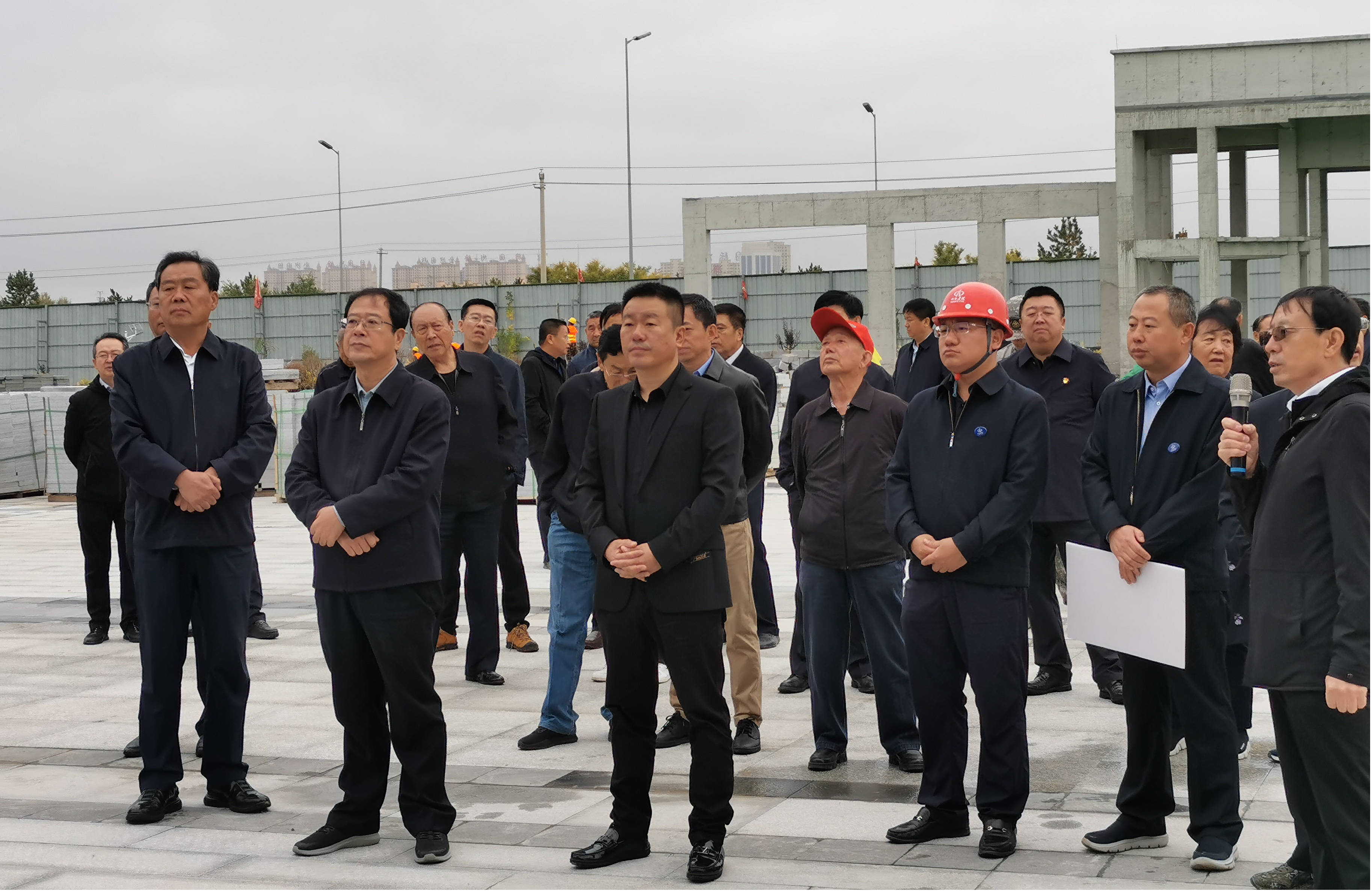 ˷����ί�����ɽ����Ͷ�ܳа����н���˷����һ����У���±�����Ŀ����