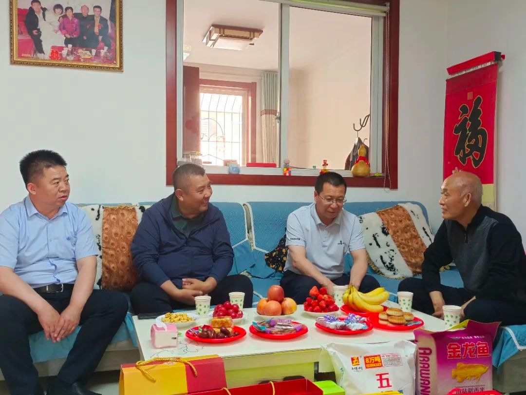 ɽ����Ͷ���������߷�ο����ģ