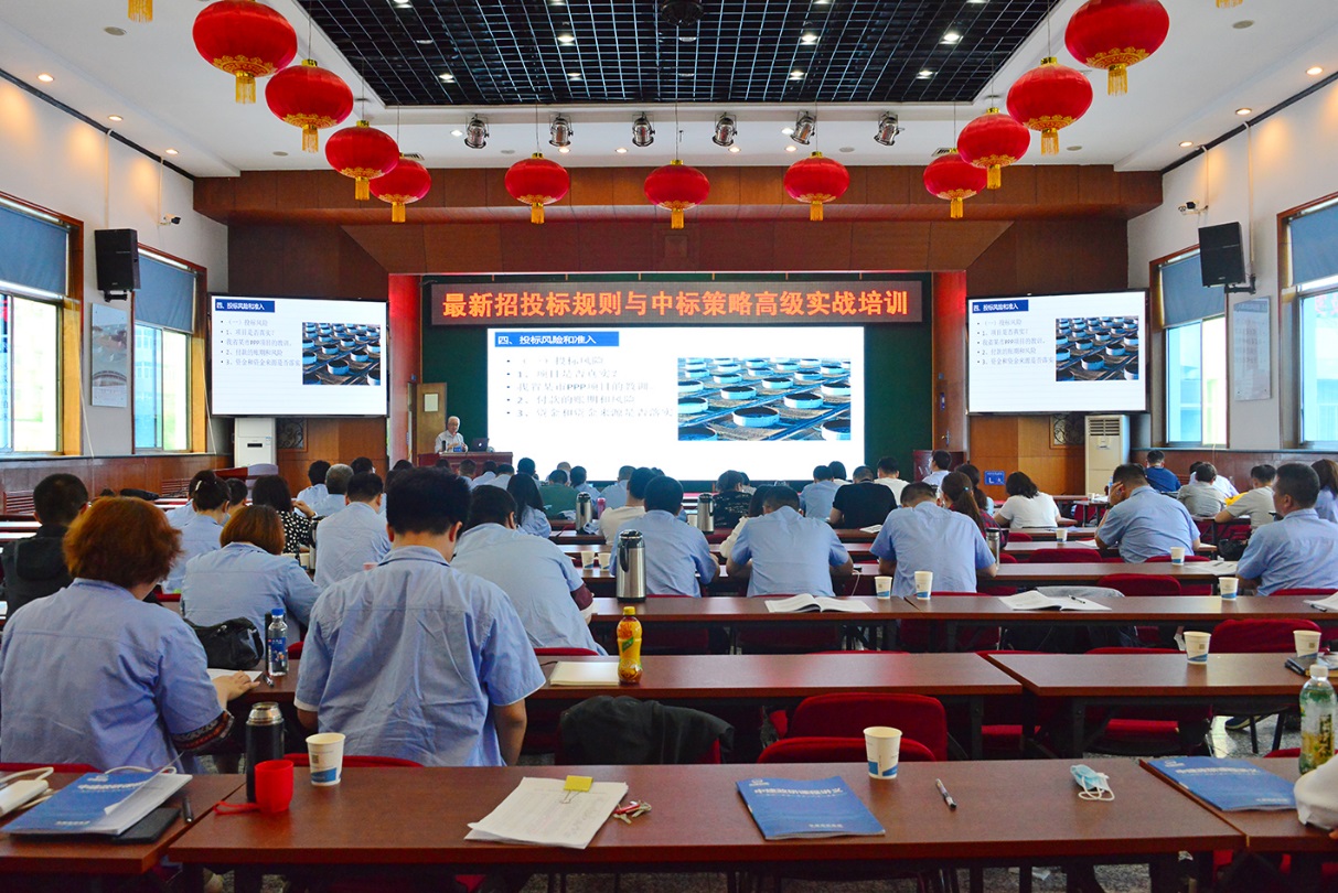 ɽ����Ͷ�Ľ����žٰ�������Ͷ��������б�ս�Ը߼�����ս��ѵ