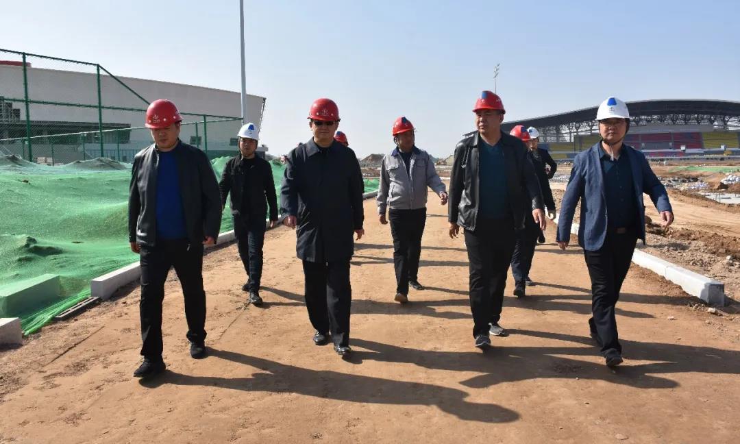 ɽ����Ͷ�������ŵ�ί��ǡ����³�������������������������һ�������±�����Ŀ