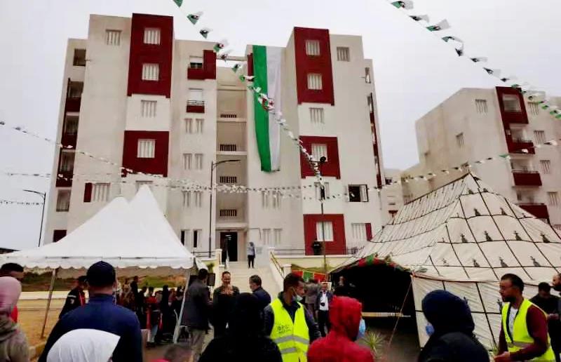 ������������ס�������ޣ�ɽ����Ͷ����������˹����860��סլ��Ŀ˳������