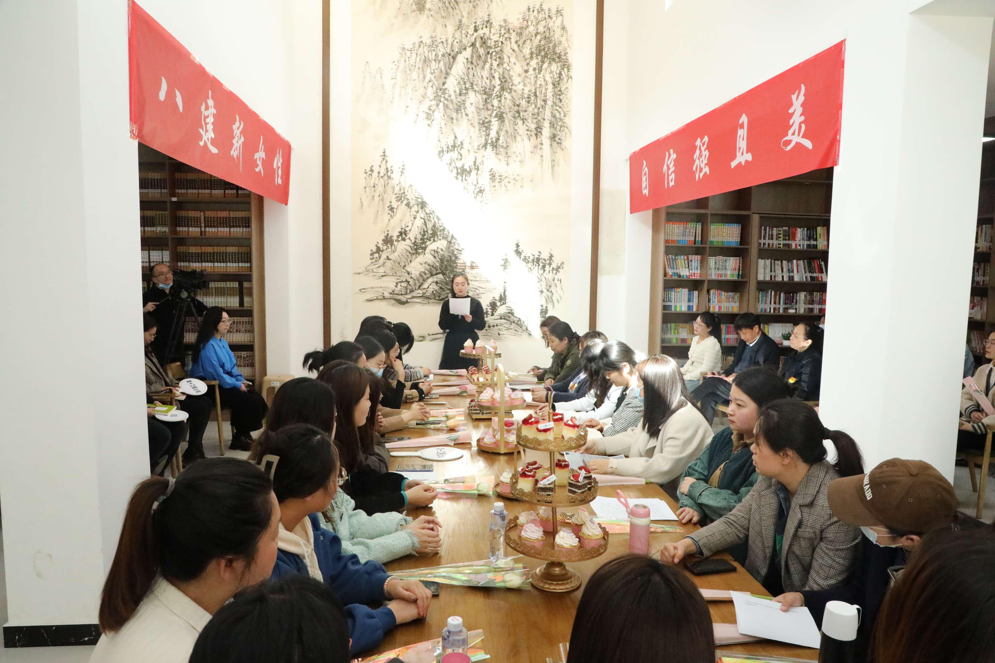 ɽ����Ͷ�˽����Ź���ٰ조�˽���Ů��������ǿ���������������˶�