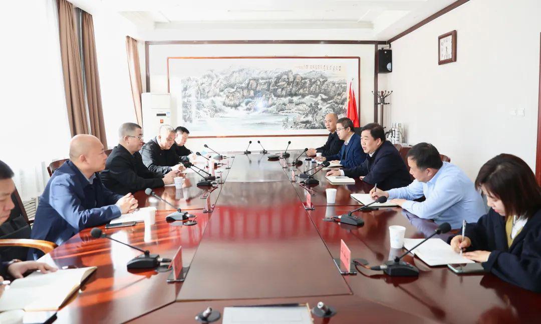 ɽ����Ͷ����������ƽ˳����������Ǣ̸������Ŀ