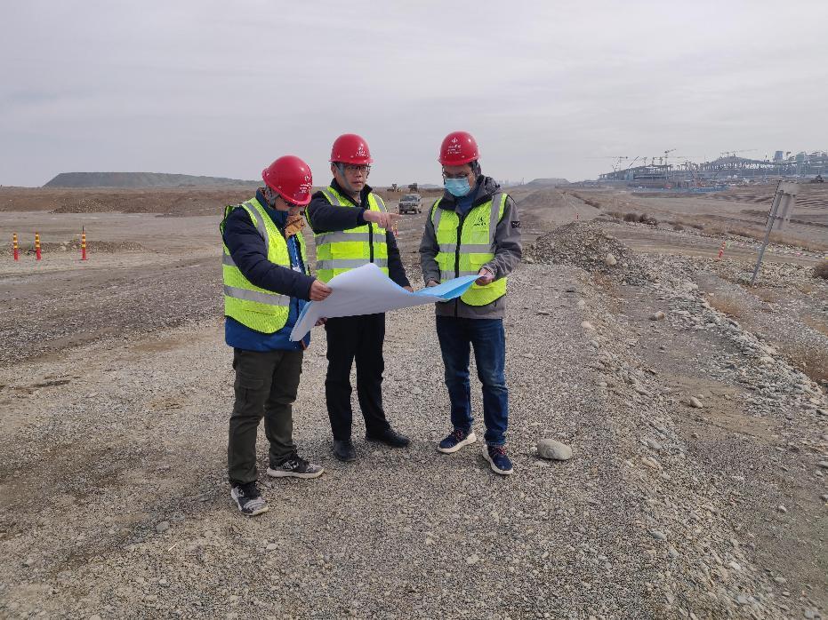 ɽ����Ͷ��е�����ſ�����·�±����߳��޾�