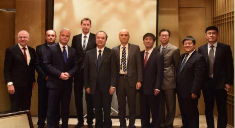 ����˹�工��������ó�š�ŷ���������鳤һ��ݰ��ɽ����Ͷһ�����Ź��ʹ�����ҵ�����콻��