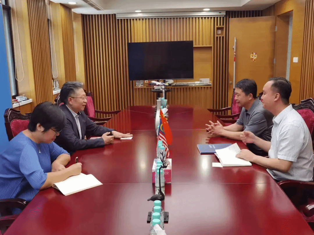 ɽ����Ͷ�����±��Ἧ�Ÿ��������Ǻͼ���կ��չ�����˶�